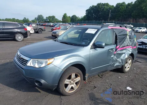 2010 Subaru Forester 2.5X Premium из США, поврежденный, VIN JF2SH6CC5AH773805